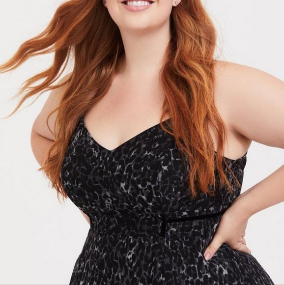 Torrid Dark Gray Leopard Mesh Midi Dress ** SZ 1 - Picture 4 of 9
